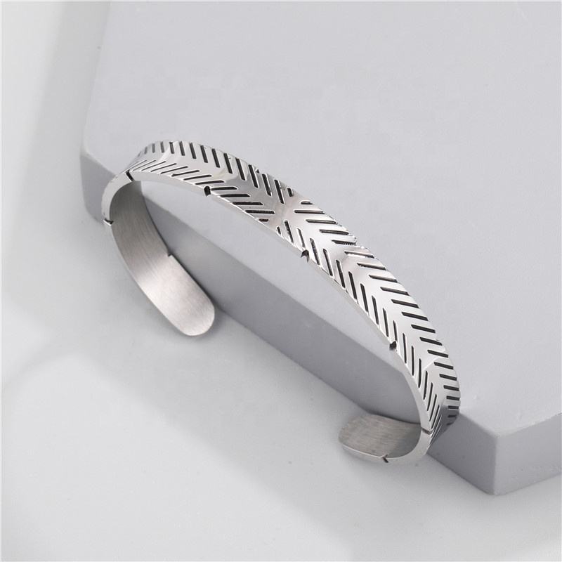Solid Designer Cuff Bracelet | TITANIUM STEEL - For Men | Includes: Bracelet